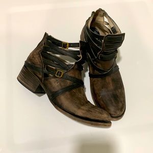 FREEBIRD by Steven Bootie